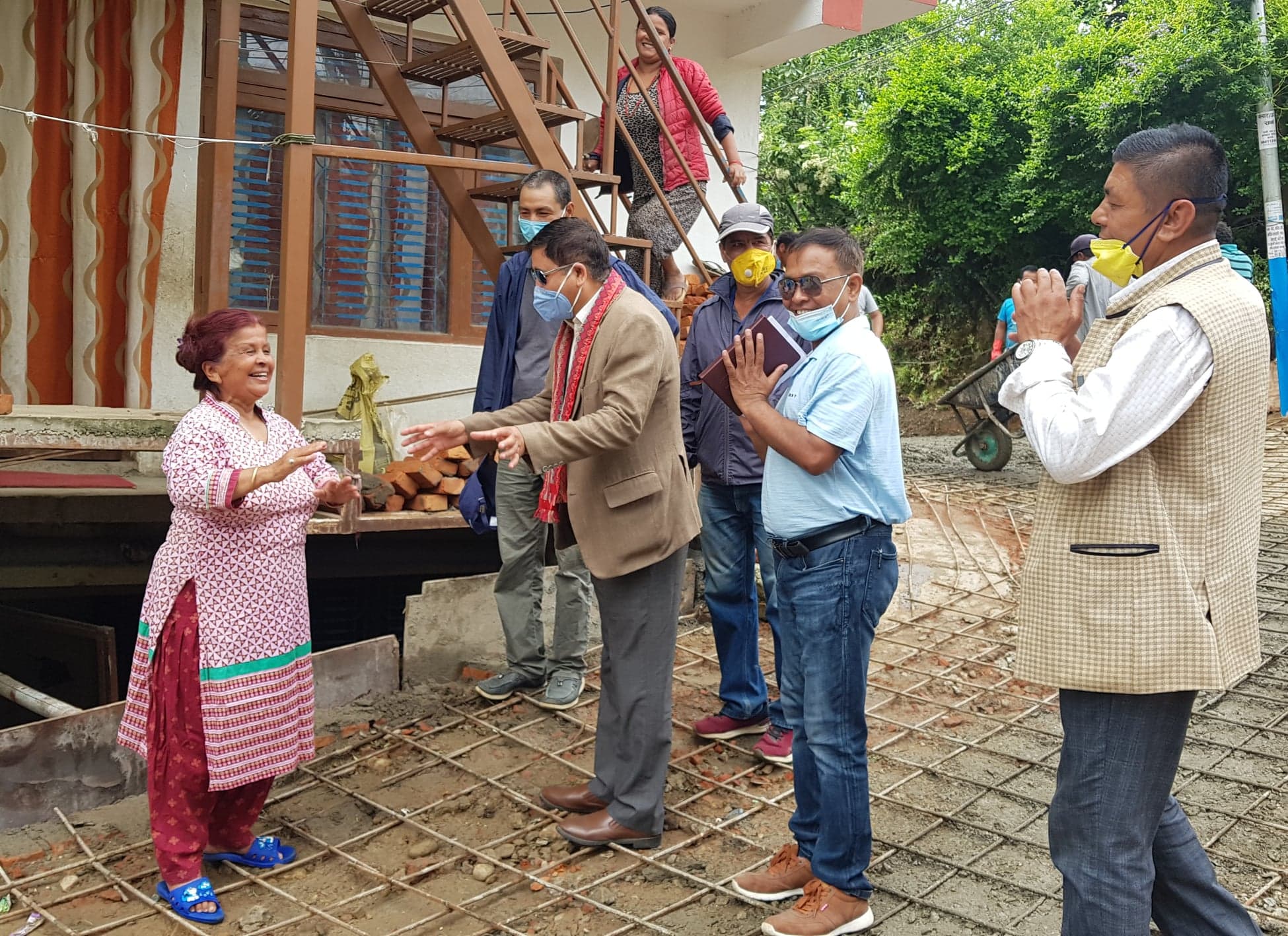 स्थानीय पूर्वाधार विकास साझेदारी कार्यक्रम अन्तर्गत कार्य योजना निरीक्षणमा सांसद जीवनराम श्रेष्ठ