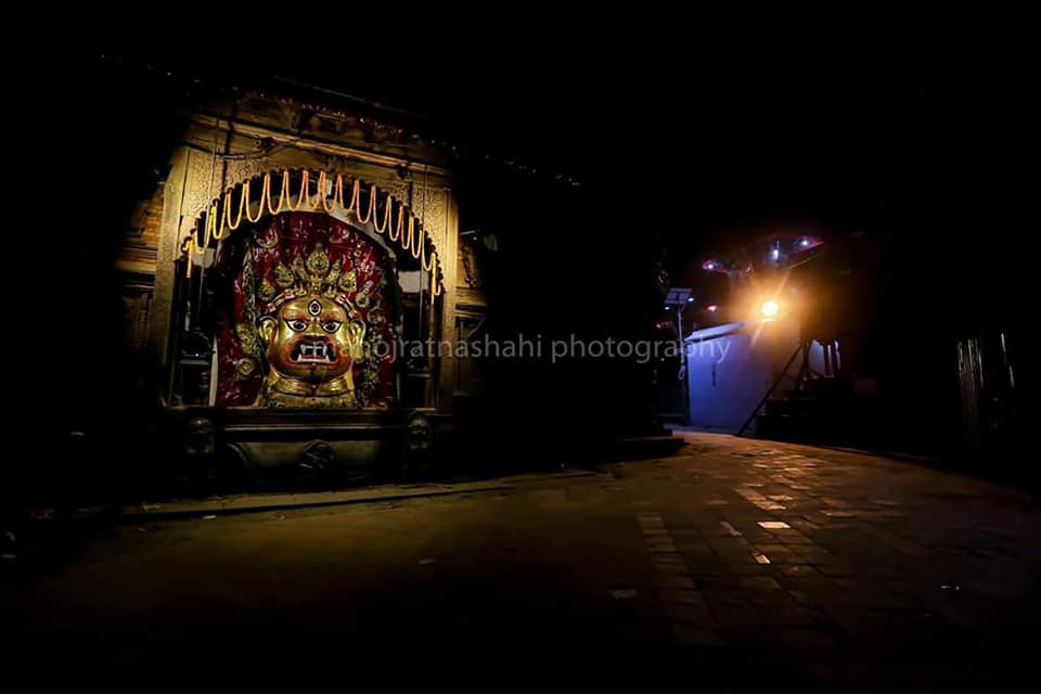 राति १० बजे देखि बिहान ५ बजेसम्म हिँड्न नपाइने, १५ जनाभन्दा बढी भेला नहुन आग्रह