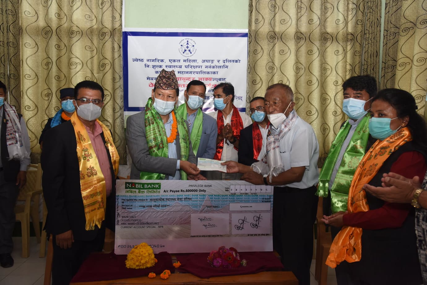 सामूदायिक र सरकारी अस्पतालको सेवा विस्तारलाई प्राथमिकतामा राखेर सहकार्यः मेयर शाक्य